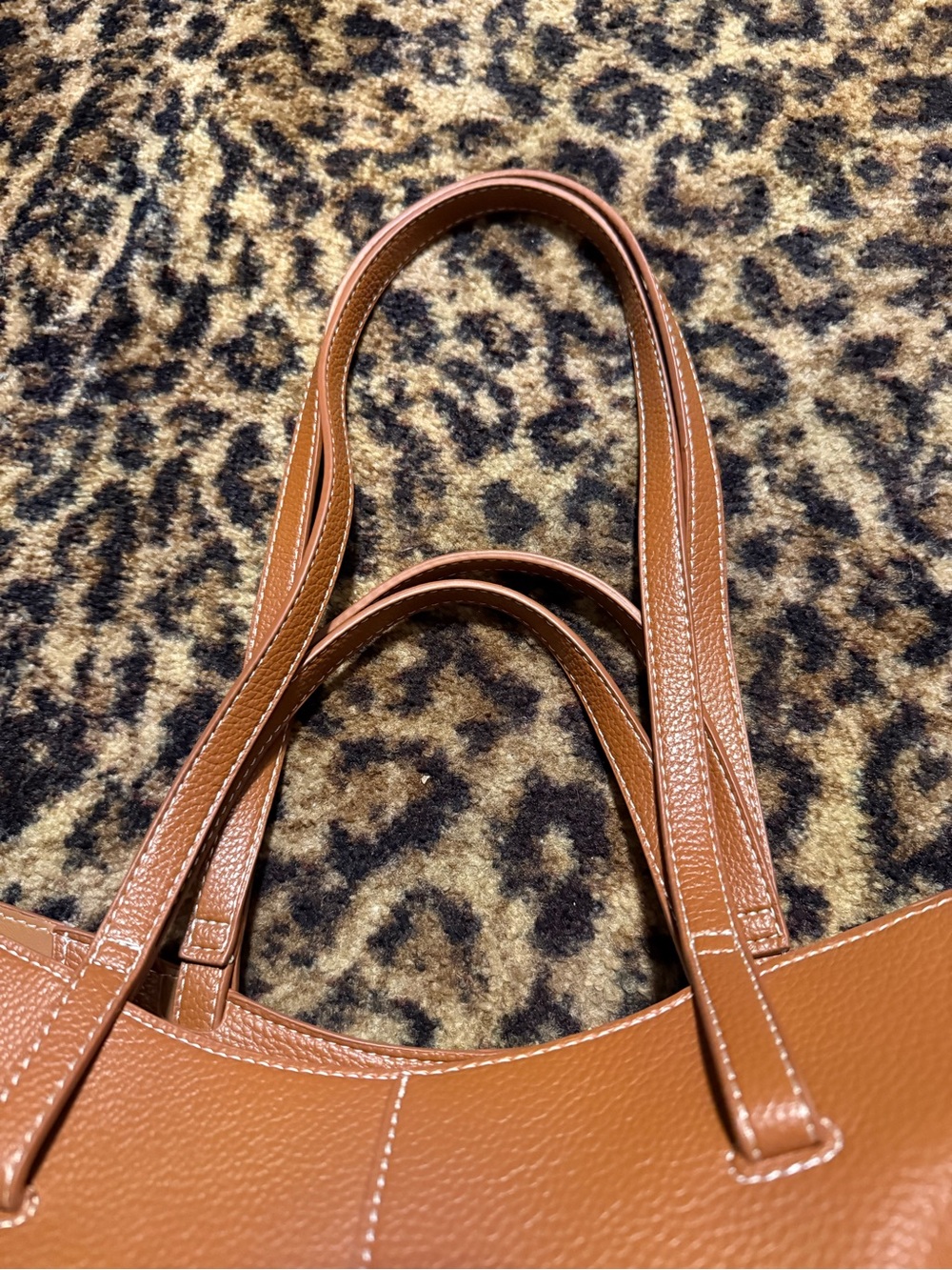 Classic Women's zip top Tote Bag in Cognac Brown - Picture 5 of 7